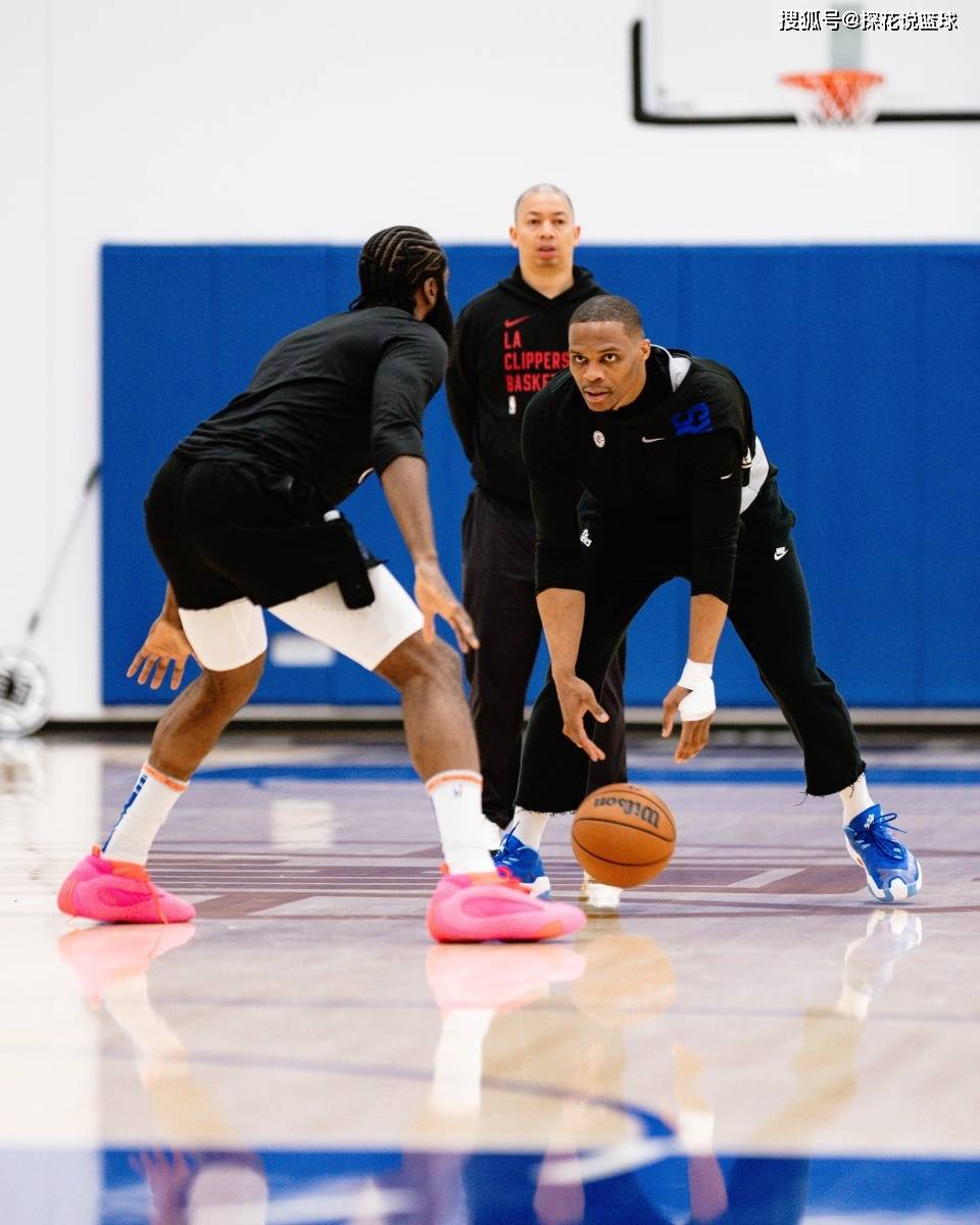 开云官方登录 - 冲刺阶段武汉三镇备战NBA季后赛；远射贴柱细节流出；值得警惕；阵容厚度经受考验