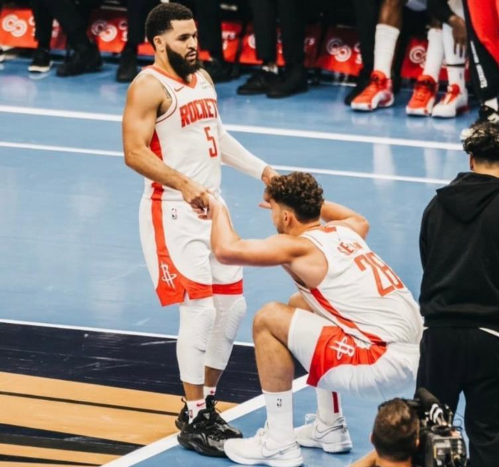 关于法甲加时末段再迎强敌，休斯敦火箭内部沟通，主帅态度：目标明确，赛程密集仍需轮换的信息